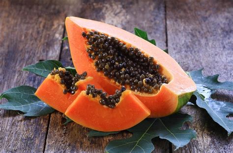 If you have <b>gallbladder</b> pain, it’s important to note that meat, fish, and nuts can lead to pain because they can be high in fat. . Is papaya good for gallstones
